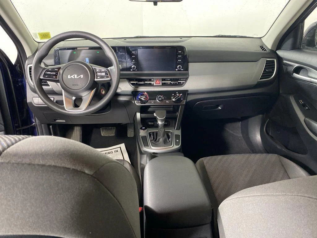Used 2026 Dark Ocean Blue Kia LX image 24