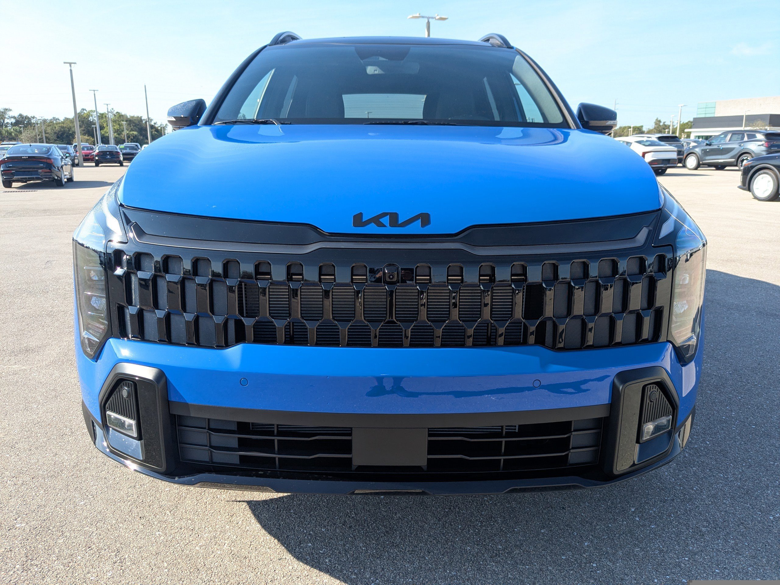 New 2026 Nebular Blue Kia X-Line image 3