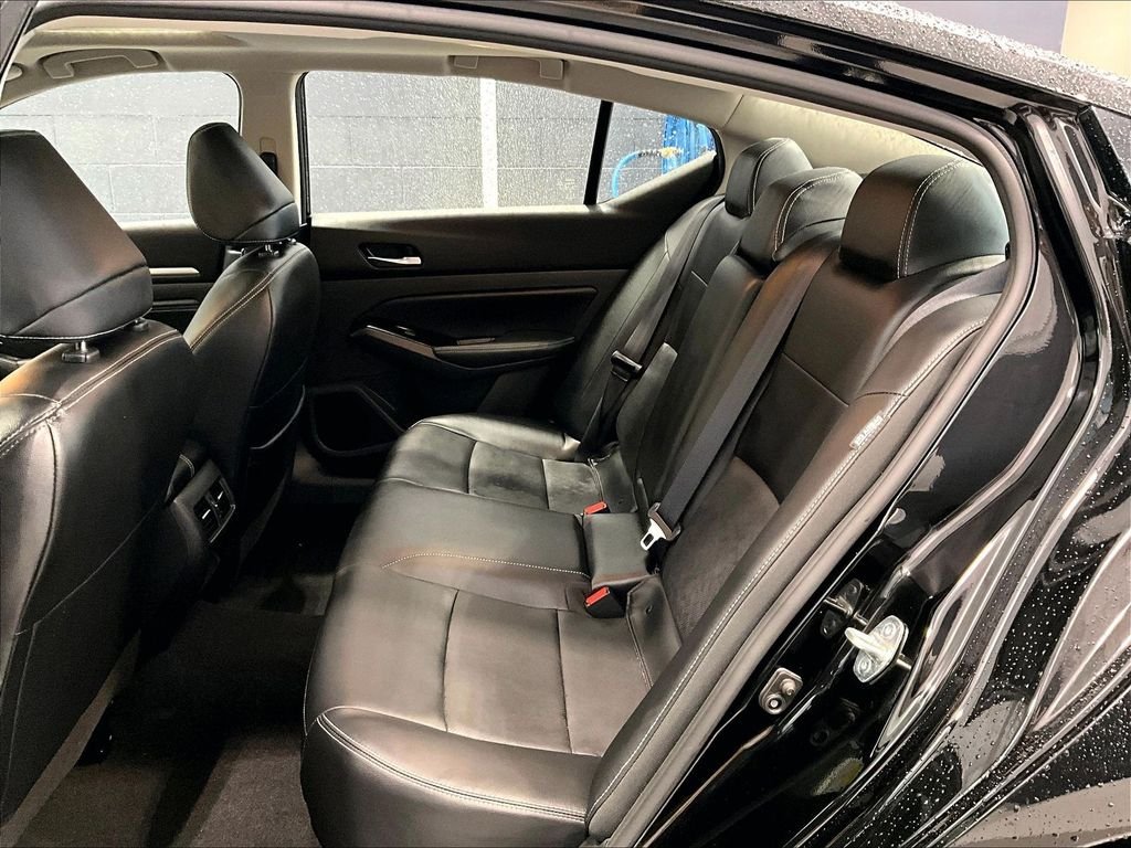 Used 2023 Black Nissan 2.5 SL image 14