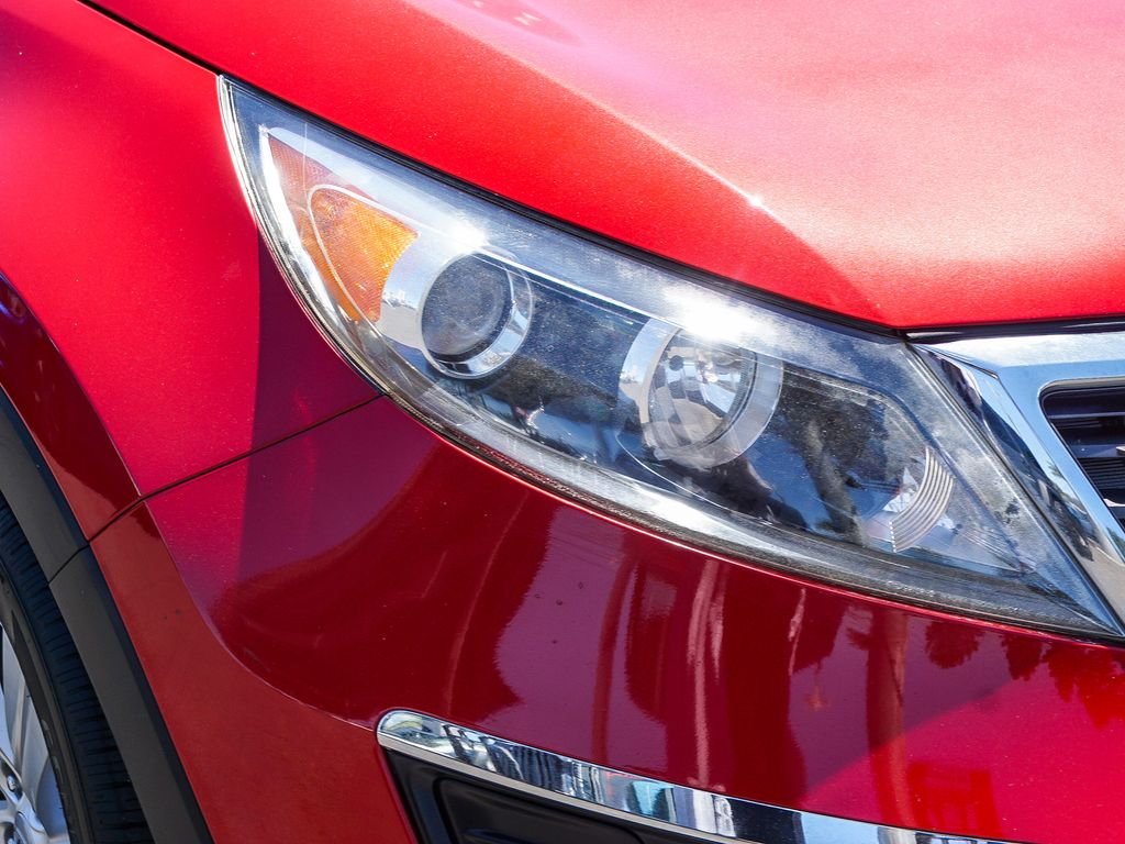 Used 2011 Red Kia LX image 11