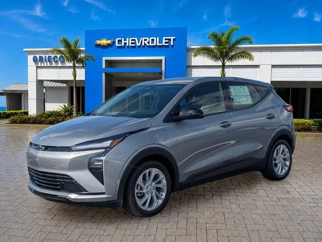 New 2027 Sterling Grey Metallic Chevrolet LT image 3