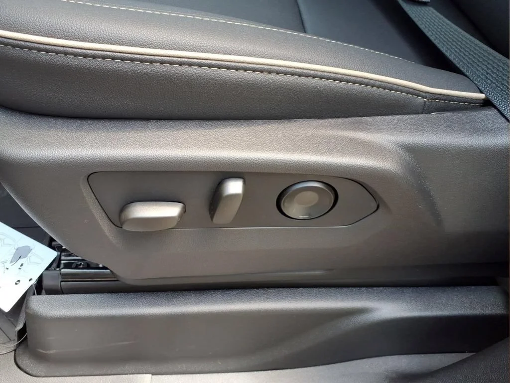 New 2026 Sterling Gray Metallic Chevrolet Premier image 16
