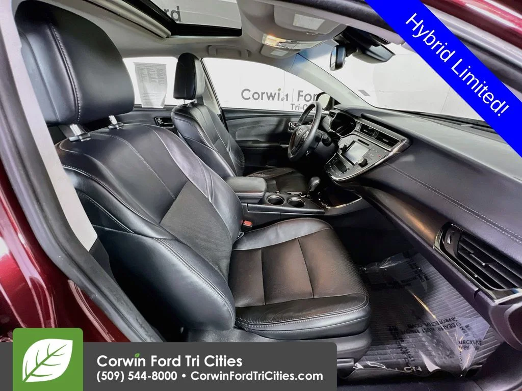 Used 2017 Red Toyota Limited image 17