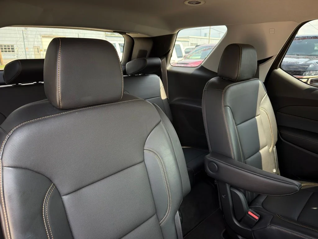 Used 2019 Red Chevrolet Premier image 25