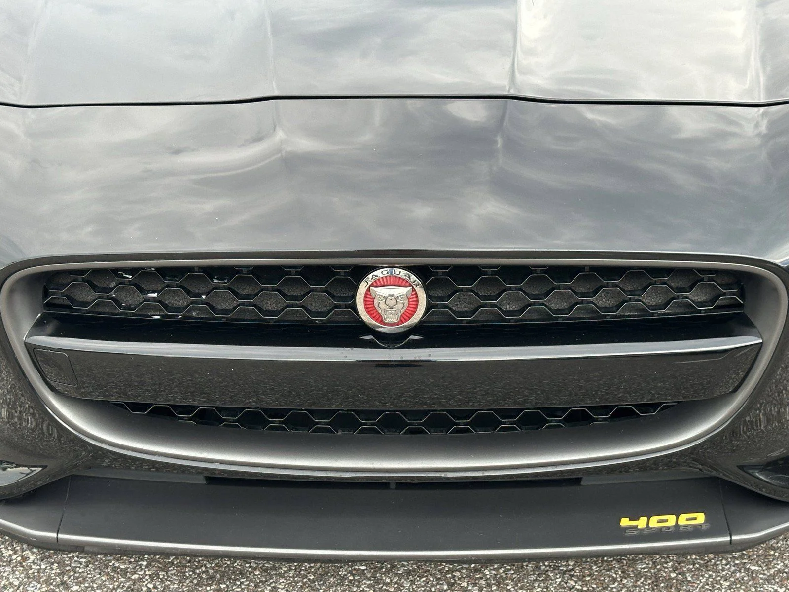Used 2018 Black Jaguar 400 Sport image 9