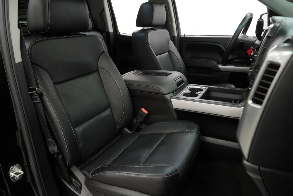 Used 2016 Black Chevrolet LTZ 2LZ image 39