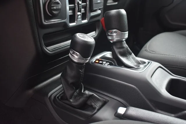 Used 2023 Black Jeep Sport S image 22
