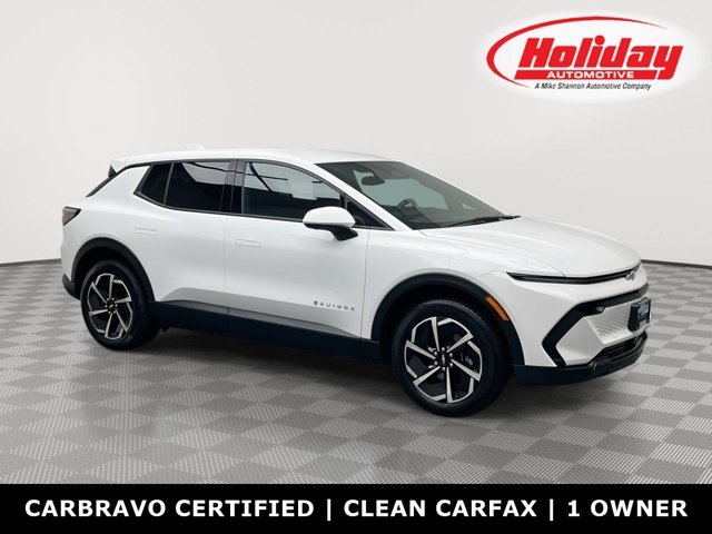 Used 2025 Summit White Chevrolet LT1 with PCY image 1