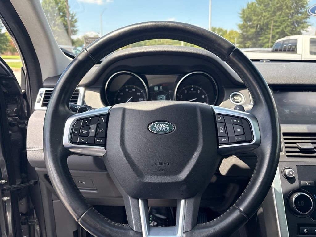 Used 2019 Gray Land Rover  image 20