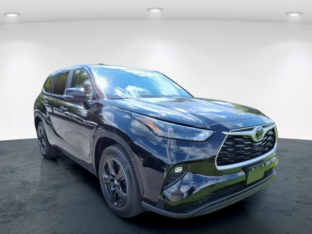 Used 2023 Black Toyota LE image 20