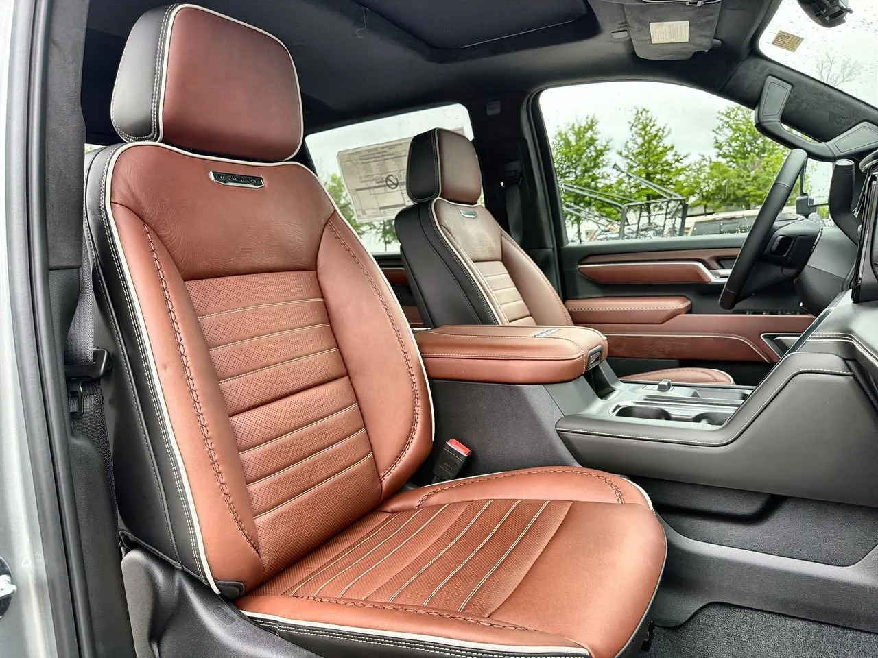 New 2026 Sterling Metallic GMC Denali Ultimate image 23