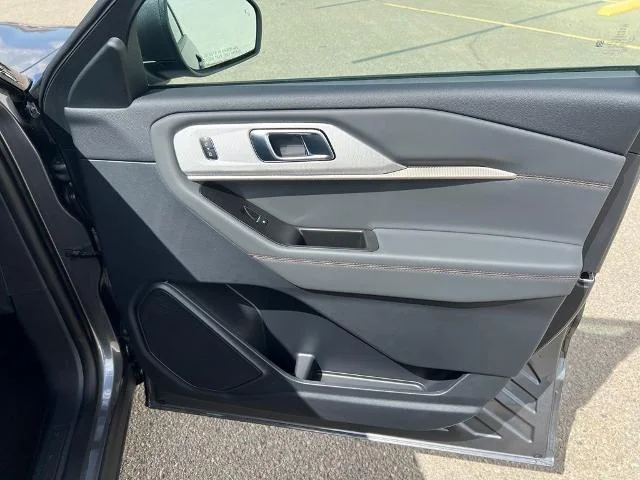 New 2026 Carbonized Gray Metallic Ford Active image 67