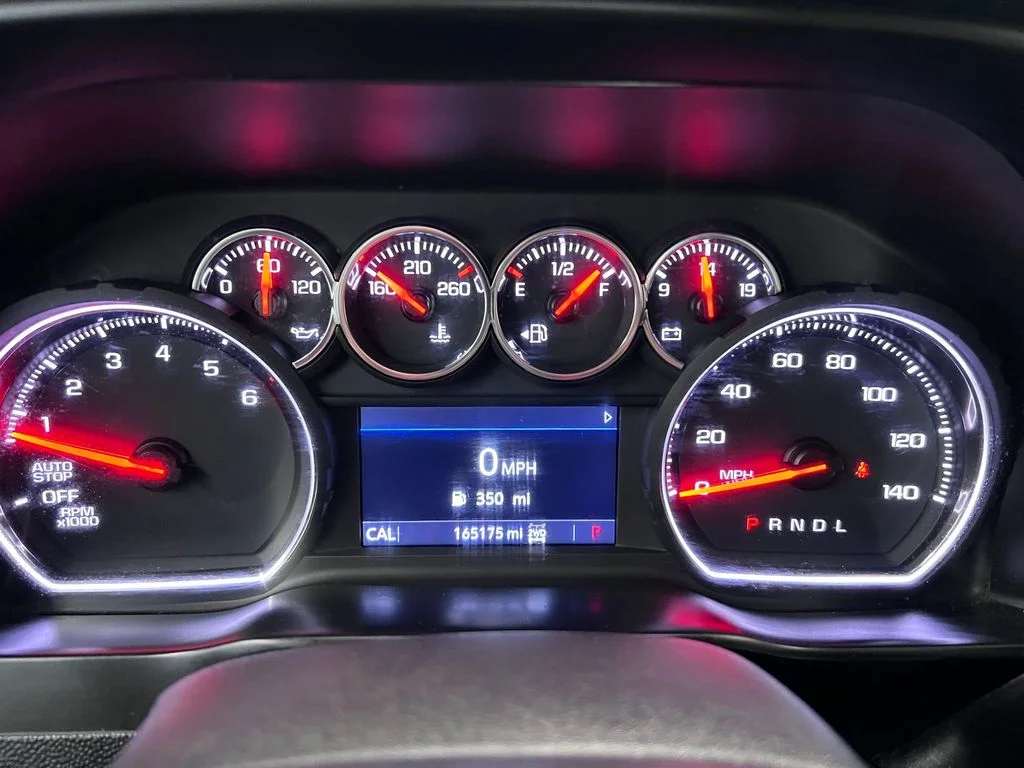 Used 2019 Shadow Gray Metallic Chevrolet RST image 15