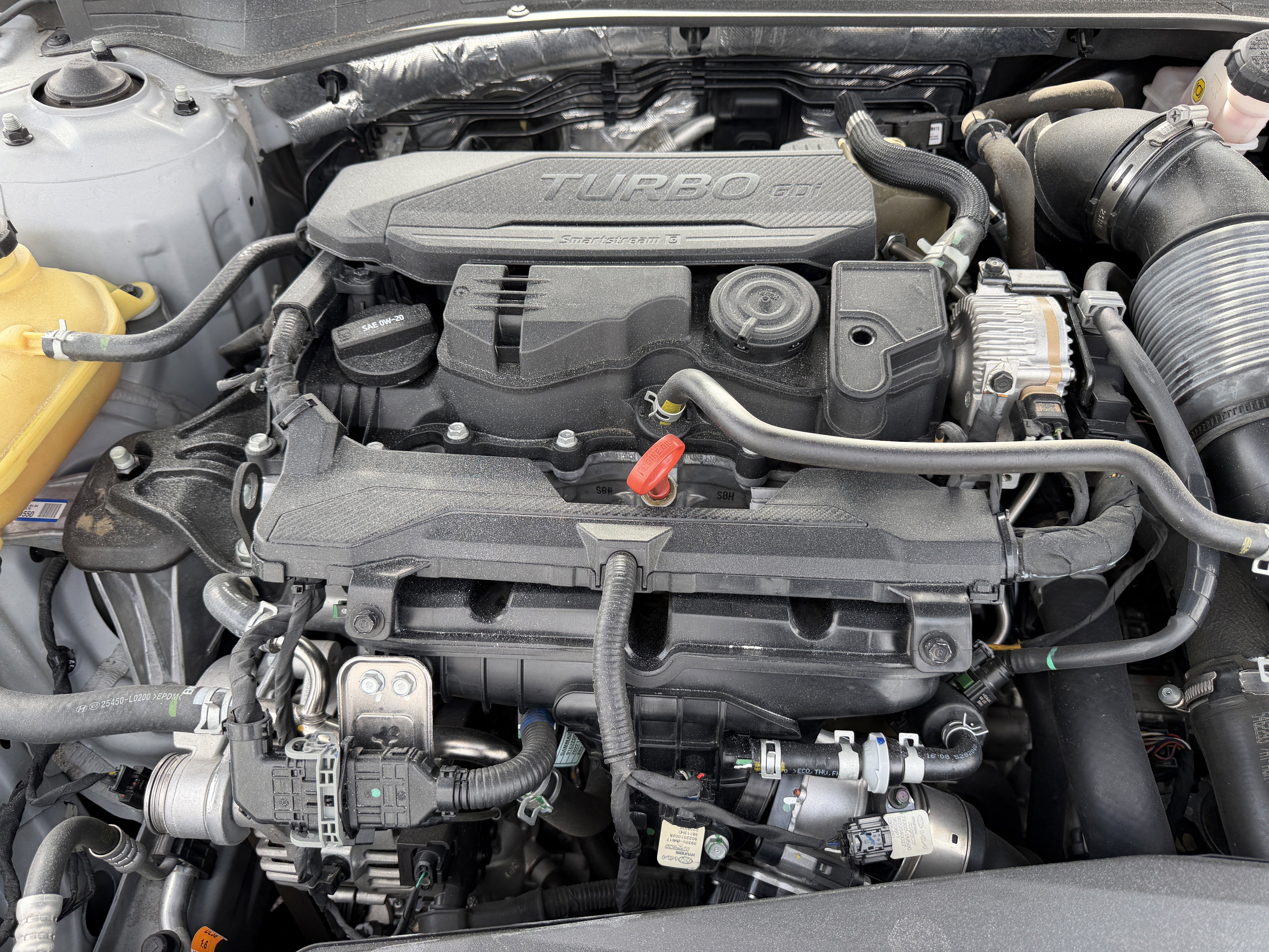 Used 2023 Wolf Gray Kia GT-Line image 28