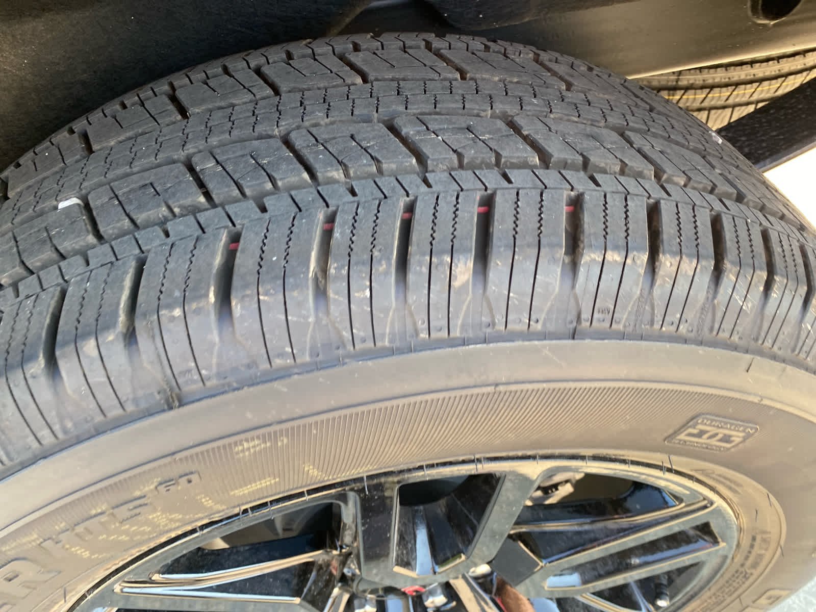 New 2026 Onyx Black GMC Elevation image 28