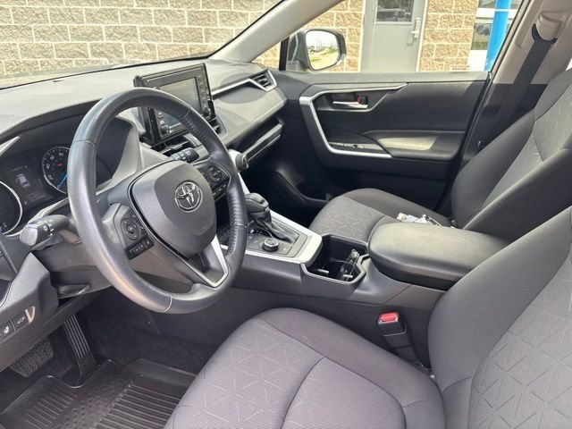 Certified Used 2022 Magnetic Gray Metallic Toyota XLE image 18