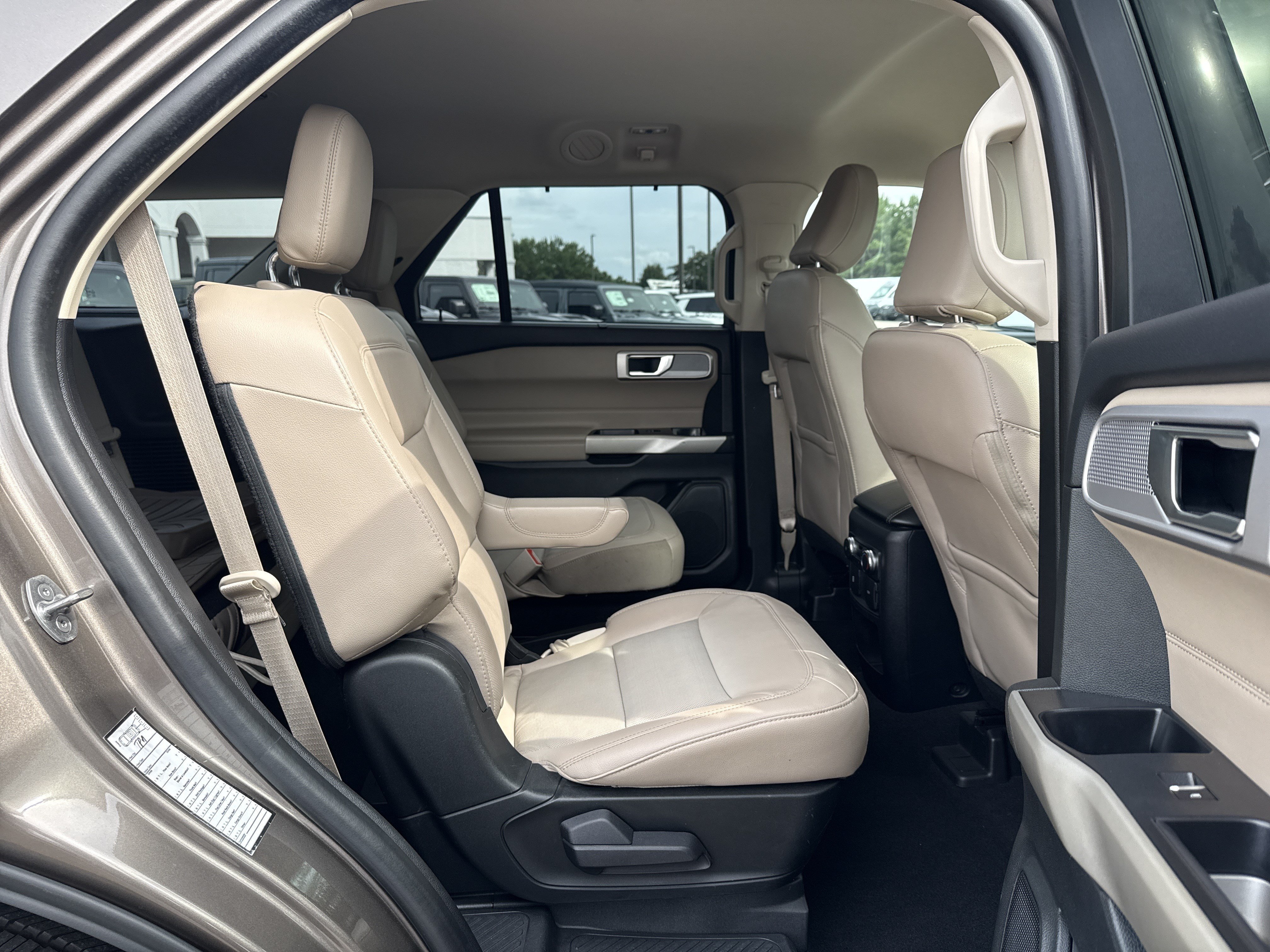 Used 2021 Gray Ford Limited image 16