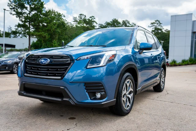 Certified Used 2024 Horizon Blue Pearl Subaru Premium image 11