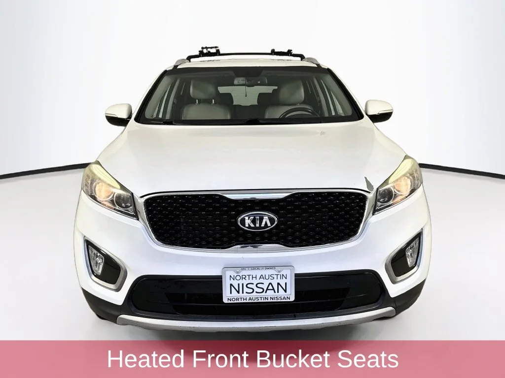 Used 2016 White Kia EX image 2