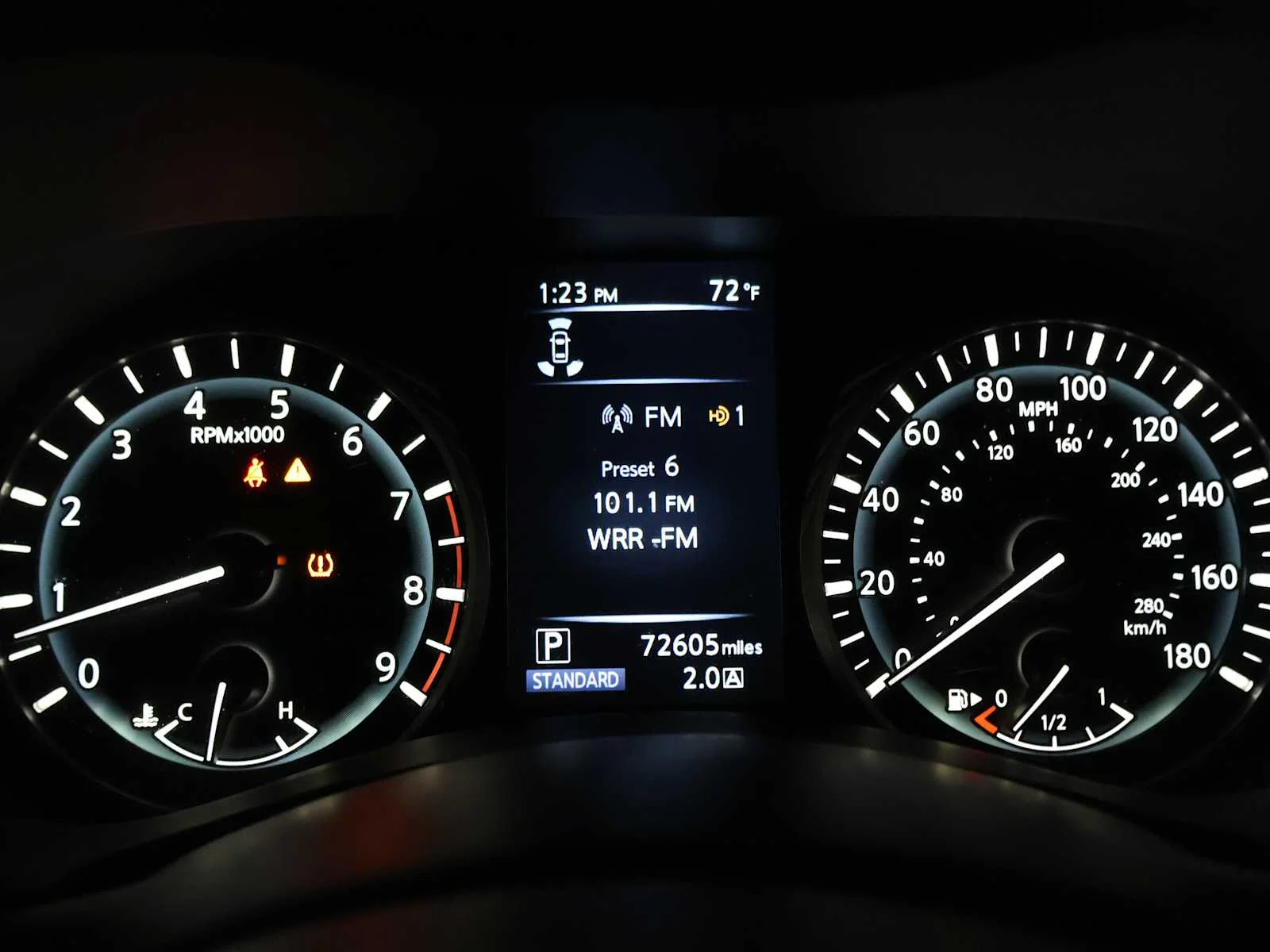 Certified Used 2022 Pure White INFINITI LUXE image 20