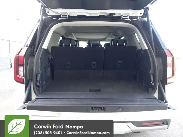 New 2026 Oxford White Ford Platinum image 27