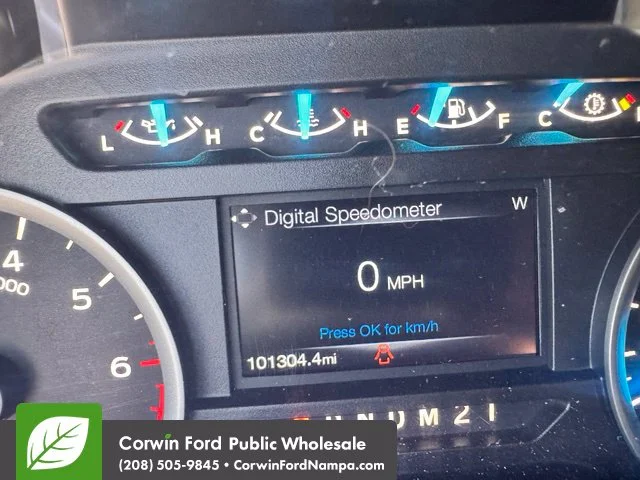 Used 2017 Black Ford XLT image 13