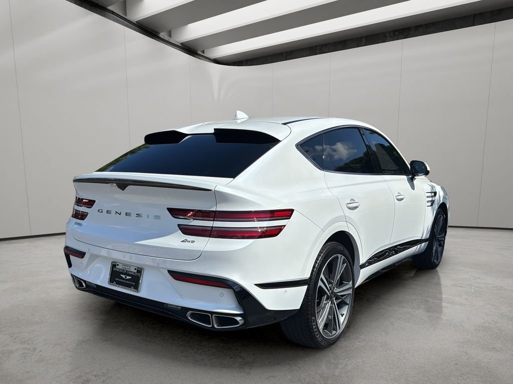 Certified Used 2025 Uyuni White Genesis 3.5T e-SC image 5