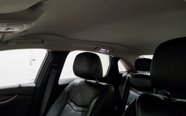 Used 2019 Silver Cadillac Luxury image 17