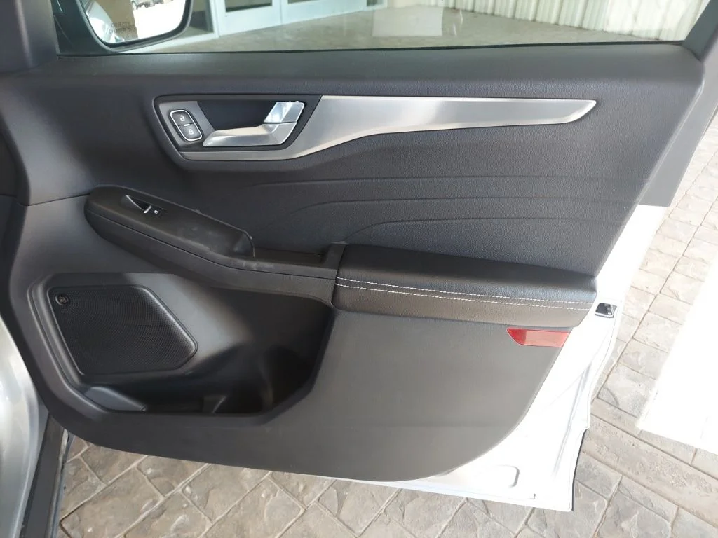2021 Ford Escape Titanium - Photo 38