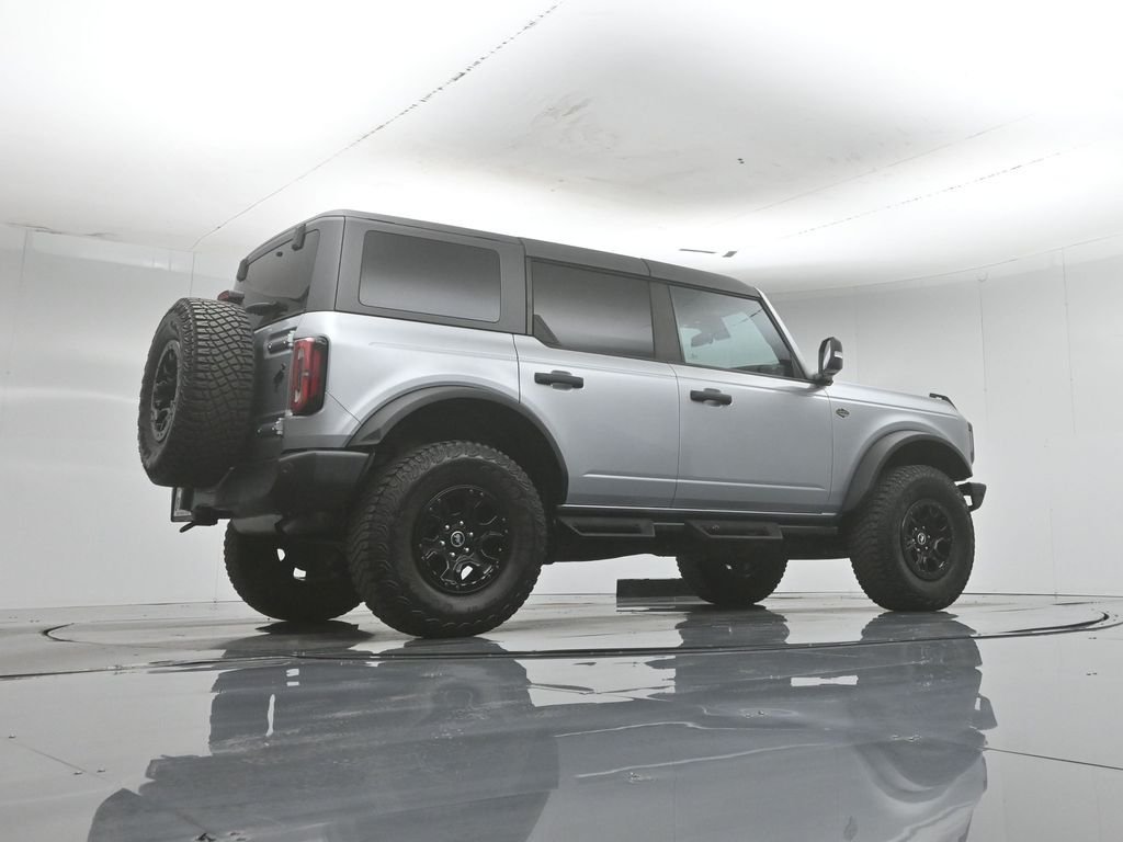 Used 2023 Silver Ford Wildtrak image 52