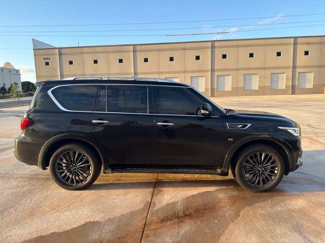 Used 2020 Black INFINITI LUXE image 4