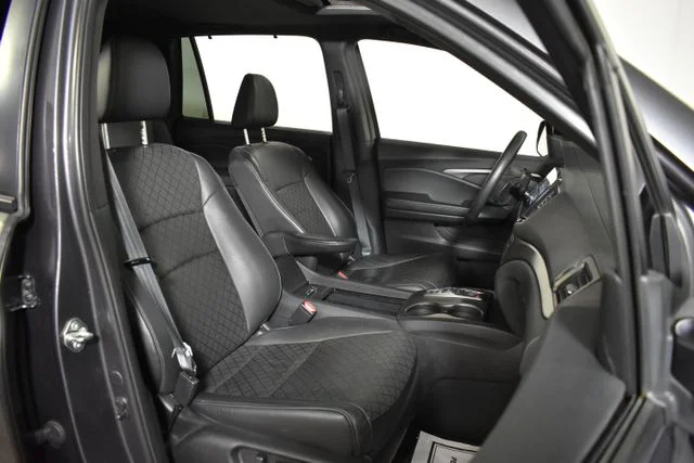 Used 2020 Gray Honda EX-L image 32
