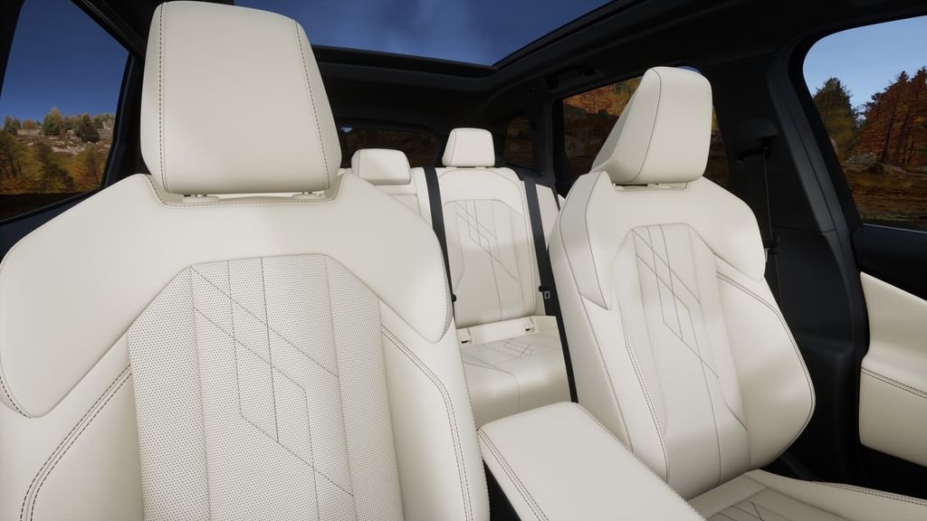 Used 2026 Mineral White Metallic BMW 30 xDrive image 37