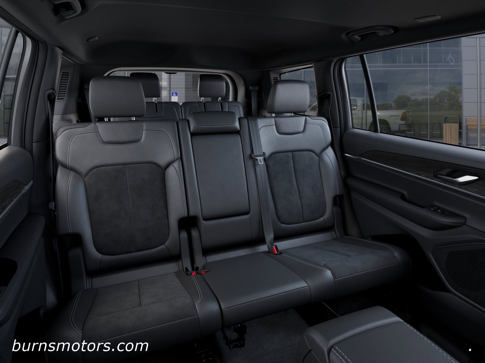 New 2026 Bright White Clear-Coat Exterior Paint Jeep Laredo Altitude image 15