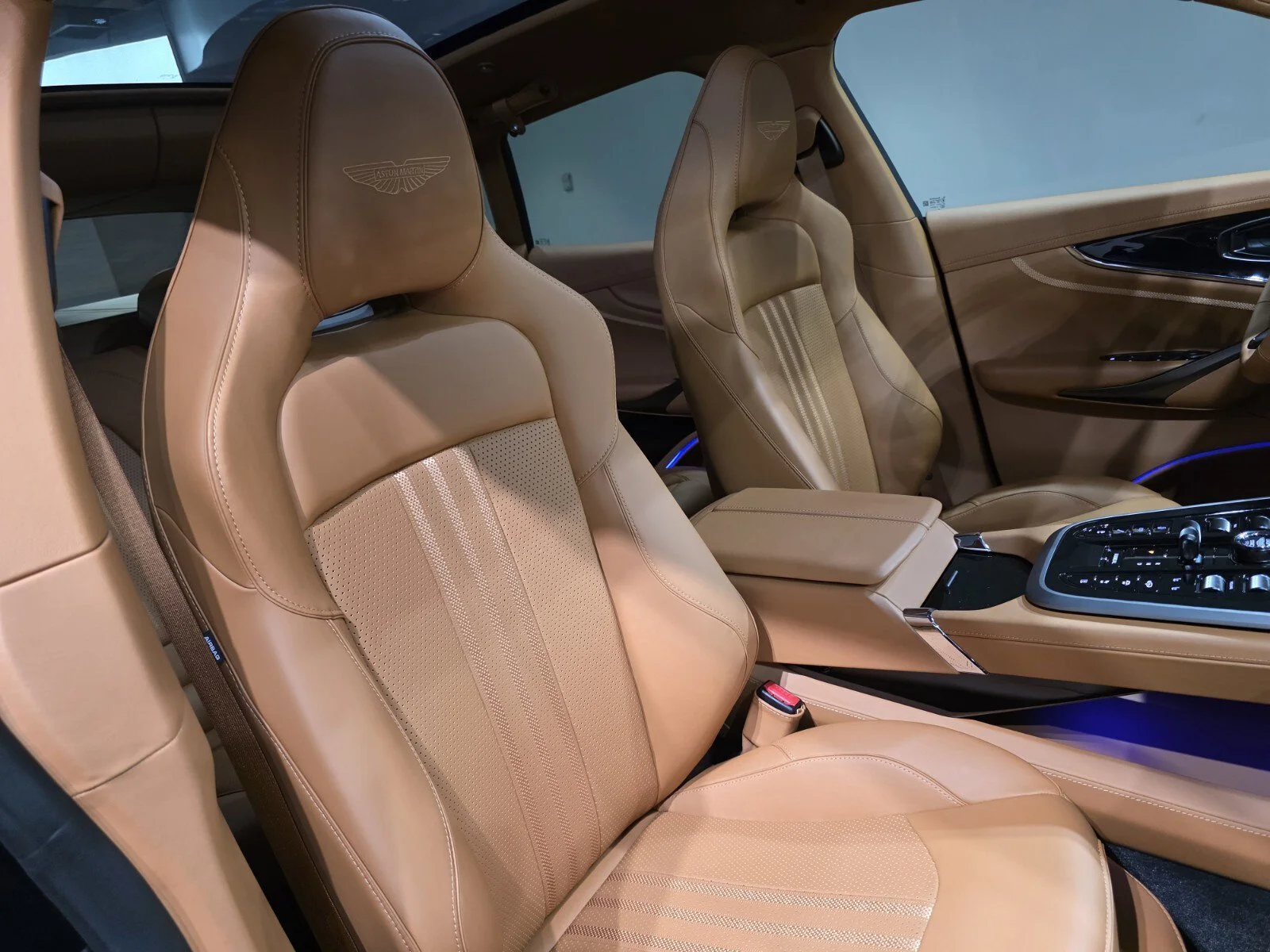 Used 2026 Midnight Blue Aston Martin 707 image 25