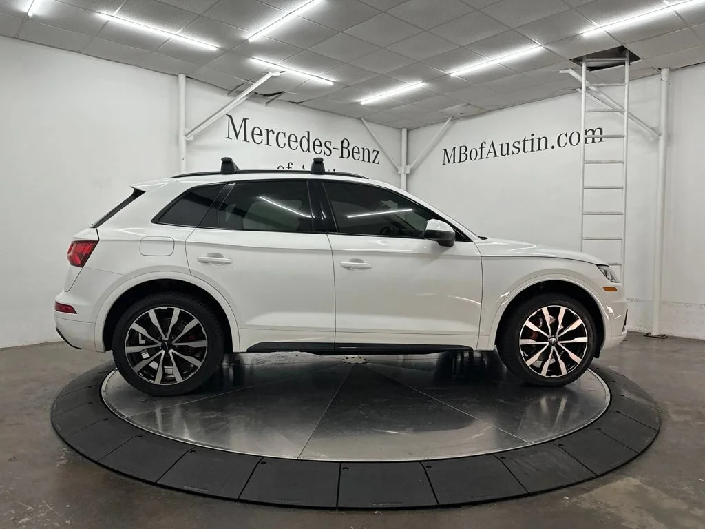 Used 2020 White Audi 45 Premium Plus image 8