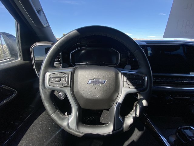 Used 2024 Summit White Chevrolet RST image 14