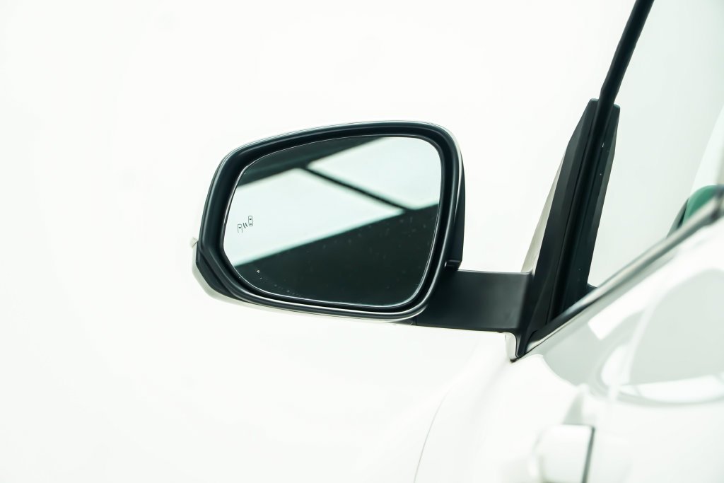 Used 2024 White Toyota SR5 image 18