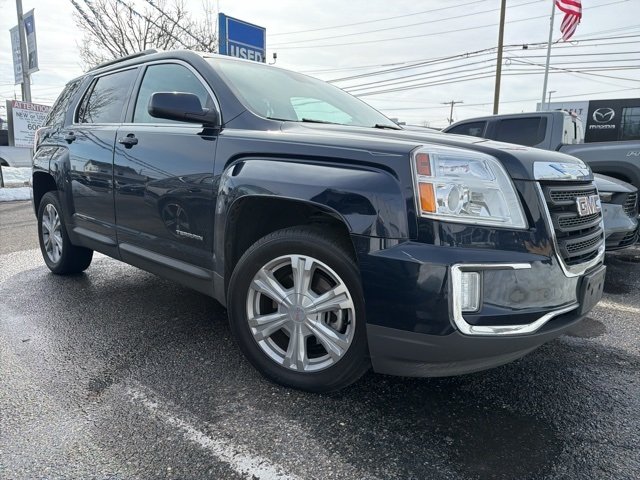 Used 2017 GMC Terrain SLE-2 with VIN 2GKFLNE3XH6327319 for sale in Lakewood, NJ