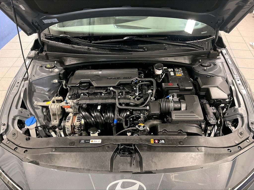 Used 2024 Gray Hyundai SE image 29