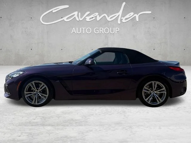 Used 2026  BMW sDrive30i image 13