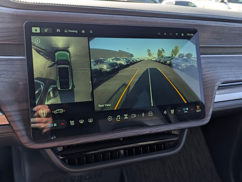 2024 Rivian R1S Adventure - Photo 23