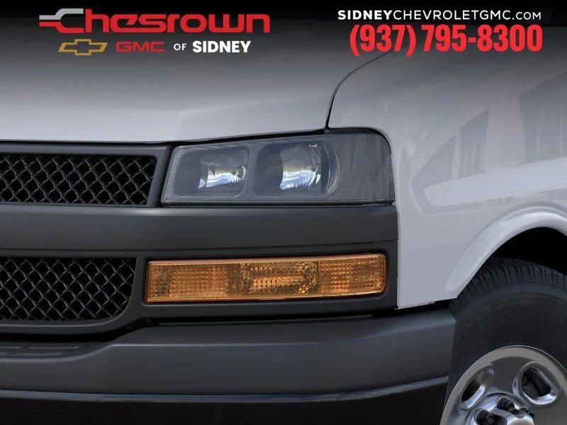 2025 Chevrolet Express Cargo Work Van - Photo 10