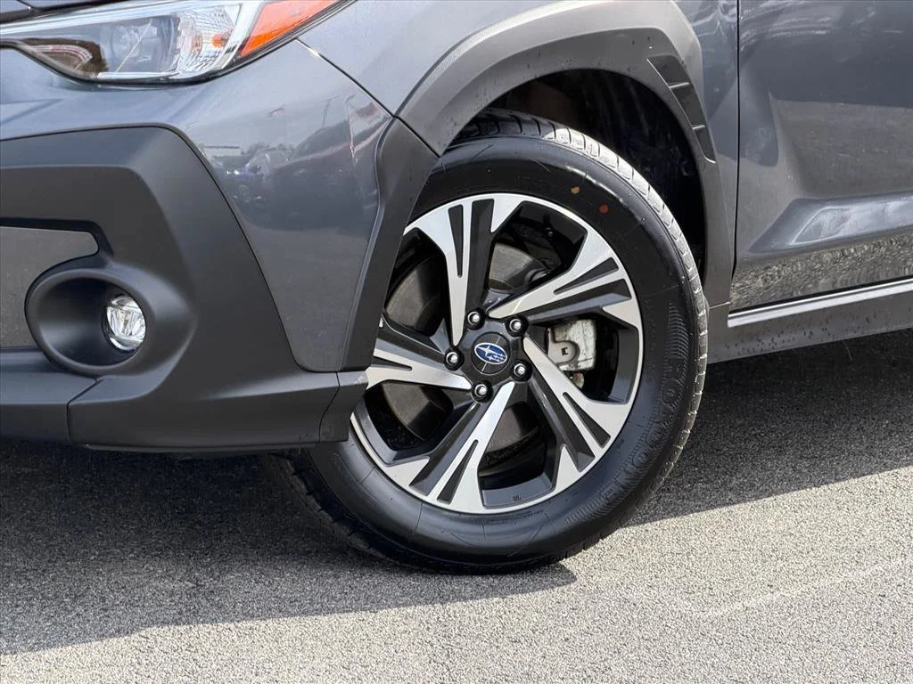 Used 2025 Gray Subaru Premium image 26