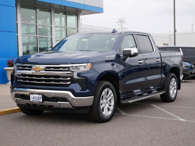 Used 2022 Chevrolet Silverado 1500 LTZ with VIN 1GCUDGEL1NZ516467 for sale in Roseville, Minnesota