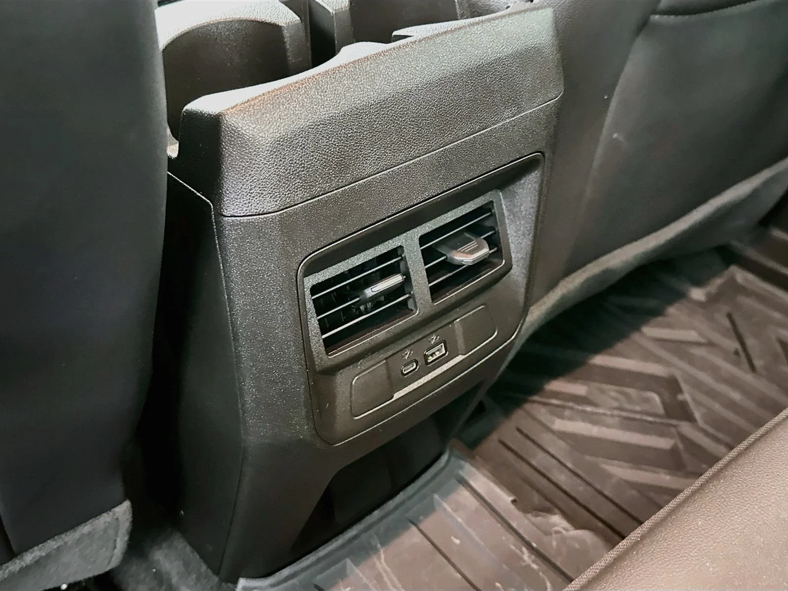 Used 2023 Onyx Black GMC AT4X image 28