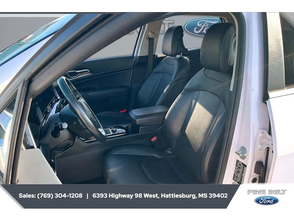 Certified Used 2023 Glacial White Pearl Kia EX image 17