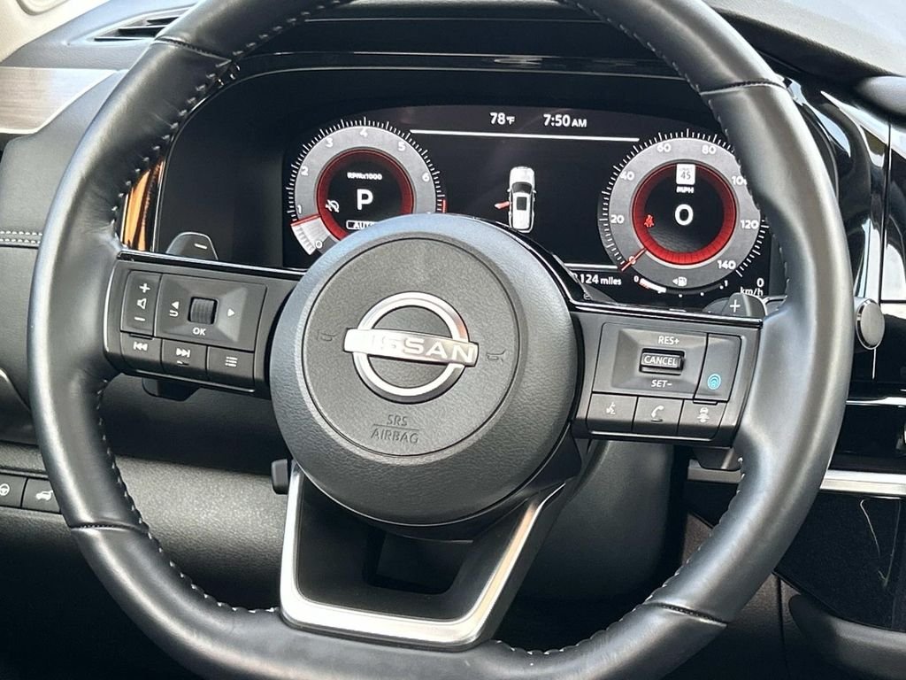 Certified Used 2025 Boulder Gray Metallic Nissan Platinum image 13