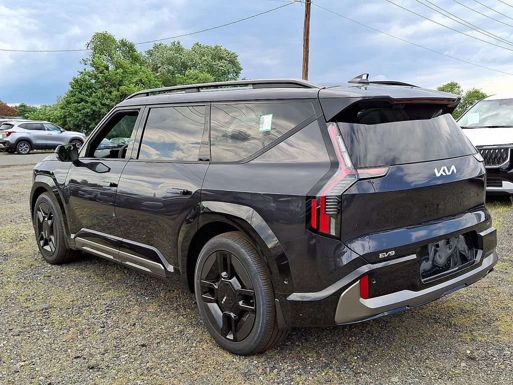 New 2026 Panthera Metal Kia GT-Line AWD image 3