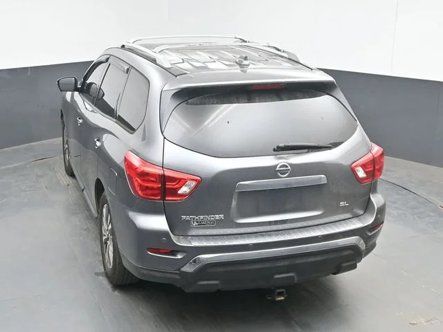 Used 2019 Gun Metallic Nissan SL image 23